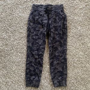Lululemon dark camo joggers. Size 4.